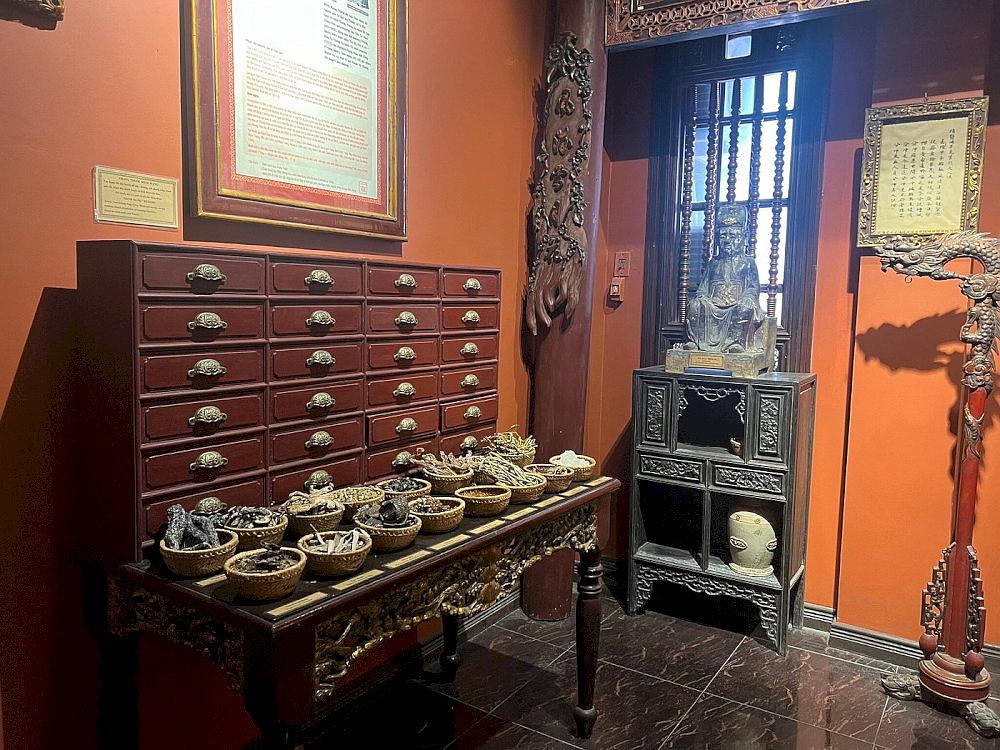 The interior is decorated in a royal court style
